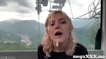 Femeia gravida in luna a 8 este fututa de sotul ei in pizda fara jena