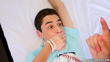 Porno la scoala cu piticul porno prins cand face laba porno porno